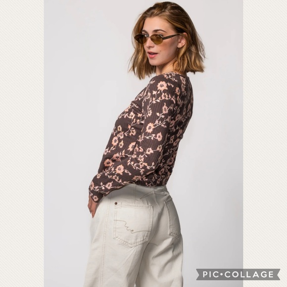 :Price Firm: Free People Tilly Long Sleeve Shirt in French Chocolate - Picture 5 of 10
